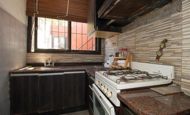 PH de 3 ambientes al fondo- San Martin Centro