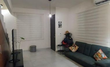 Casa en Fraccionamiento Privado, Piscina grande en Mérida
