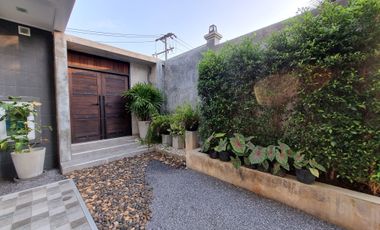 5 Bedroom House for sale in Lam Kaen, Phangnga