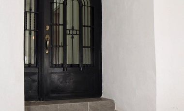 Casa en renta en Pedregal de la Silla