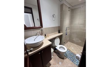 Apartamentos amoblados en Medellín Laureles Acacias con balcón