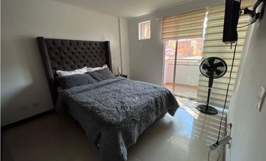 Apartamentos amoblados en Medellín Laureles Acacias con balcón