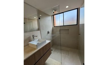 alquiler apartamentos amoblados medellin en Vizcaya El Poblado