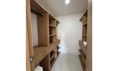 alquiler apartamentos amoblados medellin en Vizcaya El Poblado