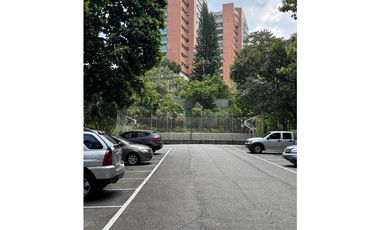 alquiler apartamentos amoblados medellin en Vizcaya El Poblado