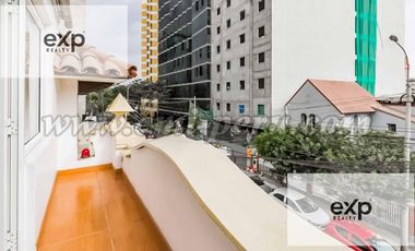 Alquiler de casa 10 ambientes para negocio en Miraflores