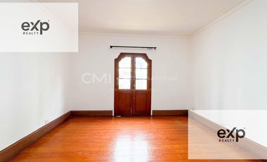 Alquiler de casa 10 ambientes para negocio en Miraflores