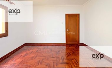 Alquiler de casa 10 ambientes para negocio en Miraflores