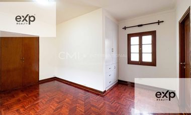 Alquiler de casa 10 ambientes para negocio en Miraflores