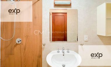 Alquiler de casa 10 ambientes para negocio en Miraflores