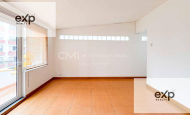 Alquiler de casa 10 ambientes para negocio en Miraflores