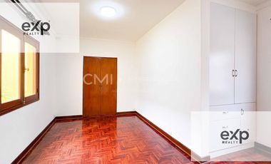 Alquiler de casa 10 ambientes para negocio en Miraflores
