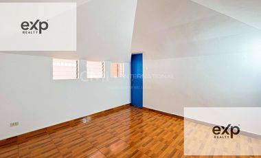 Alquiler de casa 10 ambientes para negocio en Miraflores