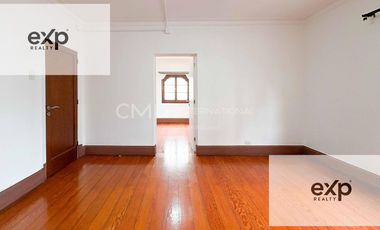 Alquiler de casa 10 ambientes para negocio en Miraflores