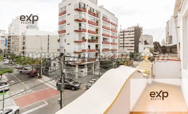 Alquiler de casa 10 ambientes para negocio en Miraflores