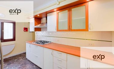 Alquiler de casa 10 ambientes para negocio en Miraflores