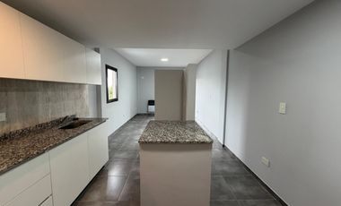 A ESTRENAR - MONOAMBIENTE AL FRENTE CON BALCON