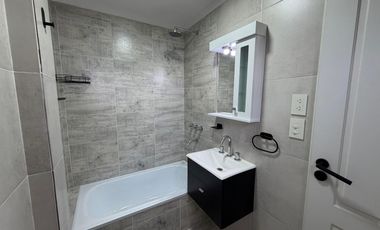 A ESTRENAR - MONOAMBIENTE AL FRENTE CON BALCON