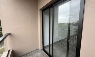 A ESTRENAR - MONOAMBIENTE AL FRENTE CON BALCON
