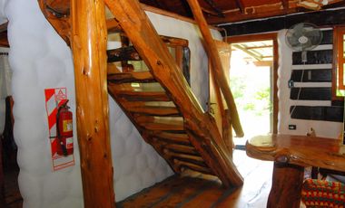 ALQUILER DE CABAÑAS TRONCOPIEDRA EN HUERTA GRANDE, CORDOBA, ARGENTINA
