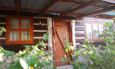 ALQUILER DE CABAÑAS TRONCOPIEDRA EN HUERTA GRANDE, CORDOBA, ARGENTINA