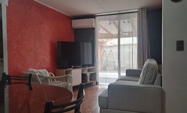 En venta cómodo departamento con patio 3H-1B
