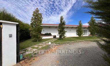 Linda casa familiar en loteo Los Cipreses