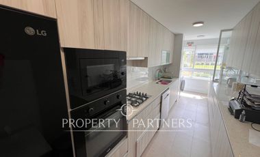 Moderno departamento con exclusivo jardín
