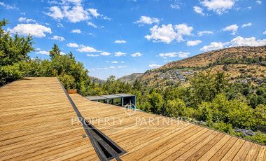 Espectacular casa  mediterránea en el Arrayán, Lo Barnechea.