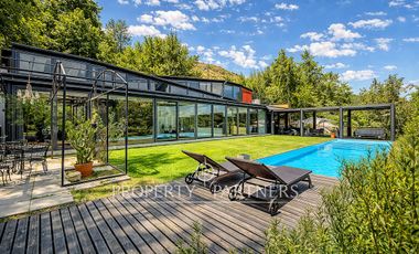 Espectacular casa  mediterránea en el Arrayán, Lo Barnechea.