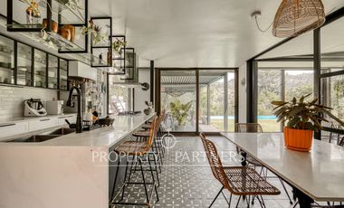 Espectacular casa  mediterránea en el Arrayán, Lo Barnechea.