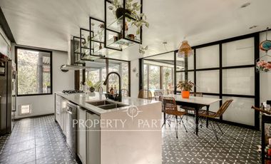 Espectacular casa  mediterránea en el Arrayán, Lo Barnechea.