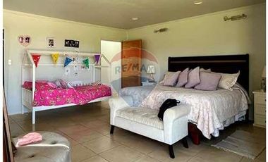 La Casa de Tus Sueños con piscina en Maria Pinto