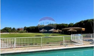 La Casa de Tus Sueños con piscina en Maria Pinto