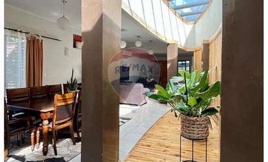 La Casa de Tus Sueños con piscina en Maria Pinto