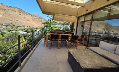 Hogar de lujo en Lo Barnechea, 6 dorm, piscina