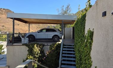 Hogar de lujo en Lo Barnechea, 6 dorm, piscina