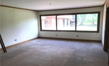 Propiedad para Centro Comercial e Institucional!