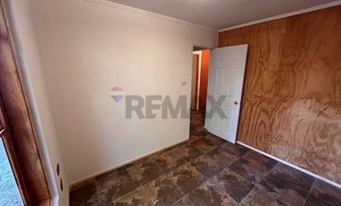 Se vende renovada y céntrica casa en Olmué