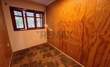Se vende renovada y céntrica casa en Olmué