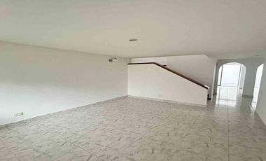 CASA EN ARRIENDO ALAMOS PEREIRA