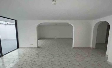 CASA EN ARRIENDO ALAMOS PEREIRA