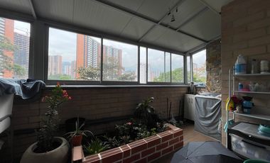 APARTAMENTO EN VENTA UBICADO EN SABANETA SECTOR AVES MARIAS