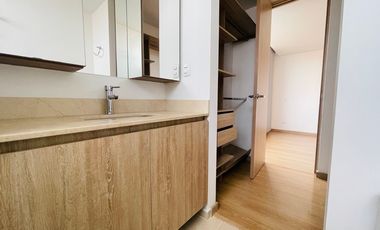 APARTAMENTO EN VENTA UBICADO EN SABANETA SECTOR SAN REMO