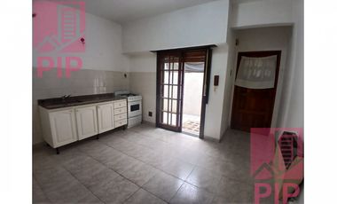 Departamento en Alquiler Haedo / Moron (B110 1311)