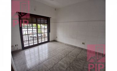 Departamento en Alquiler Haedo / Moron (B110 1311)