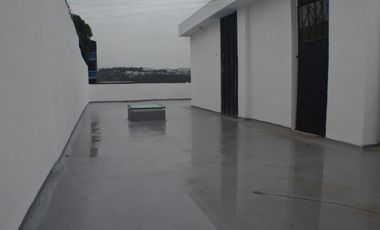 Venta Casa independiente frente a parque – Carapungo
