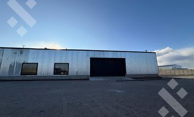 Alquiler base industrial con galpones