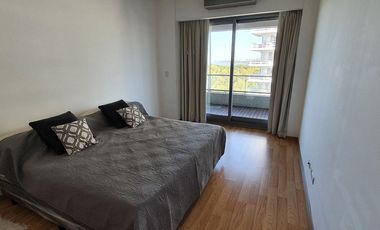 Excelente 4 ambientes en alquiler con inmejorable vista y ubicación - Edificio Torre Mayor