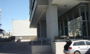 Excelente 4 ambientes en alquiler con inmejorable vista y ubicación - Edificio Torre Mayor